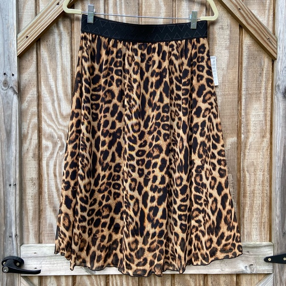 LuLaRoe Dresses & Skirts - LulaRoe - Lola Skirt LuLaRoe Dresses & Skirts - LulaRoe - Lola Skirt